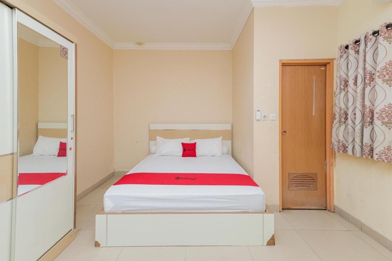 Reddoorz Syariah Near Stasiun Karet Hotel Jakarta Exterior foto