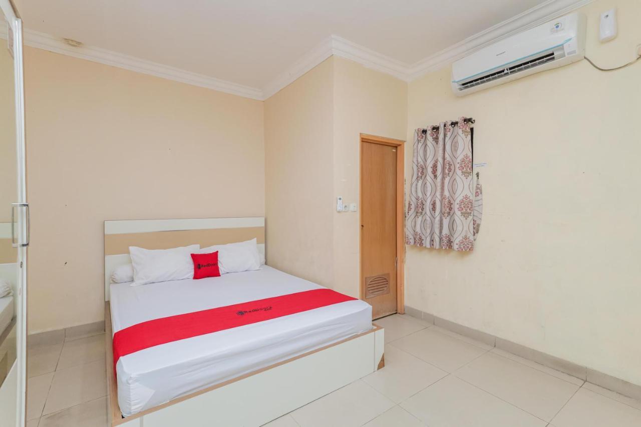 Reddoorz Syariah Near Stasiun Karet Hotel Jakarta Exterior foto