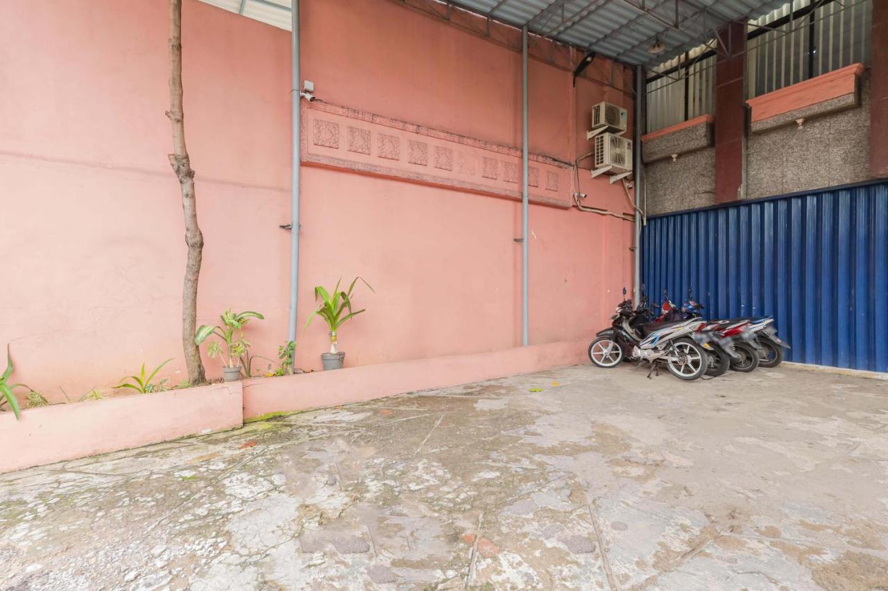 Reddoorz Syariah Near Stasiun Karet Hotel Jakarta Exterior foto